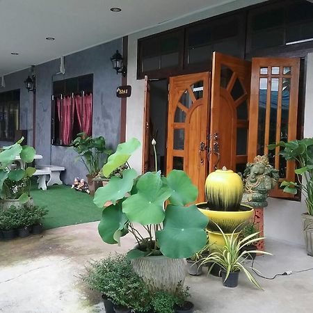 Sawang Guesthouse Ban Sawang Yai المظهر الخارجي الصورة