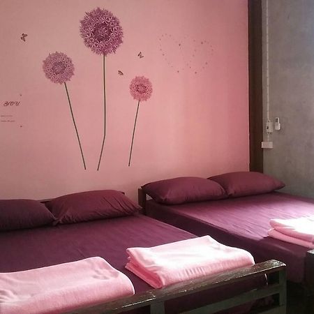 Sawang Guesthouse Ban Sawang Yai المظهر الخارجي الصورة